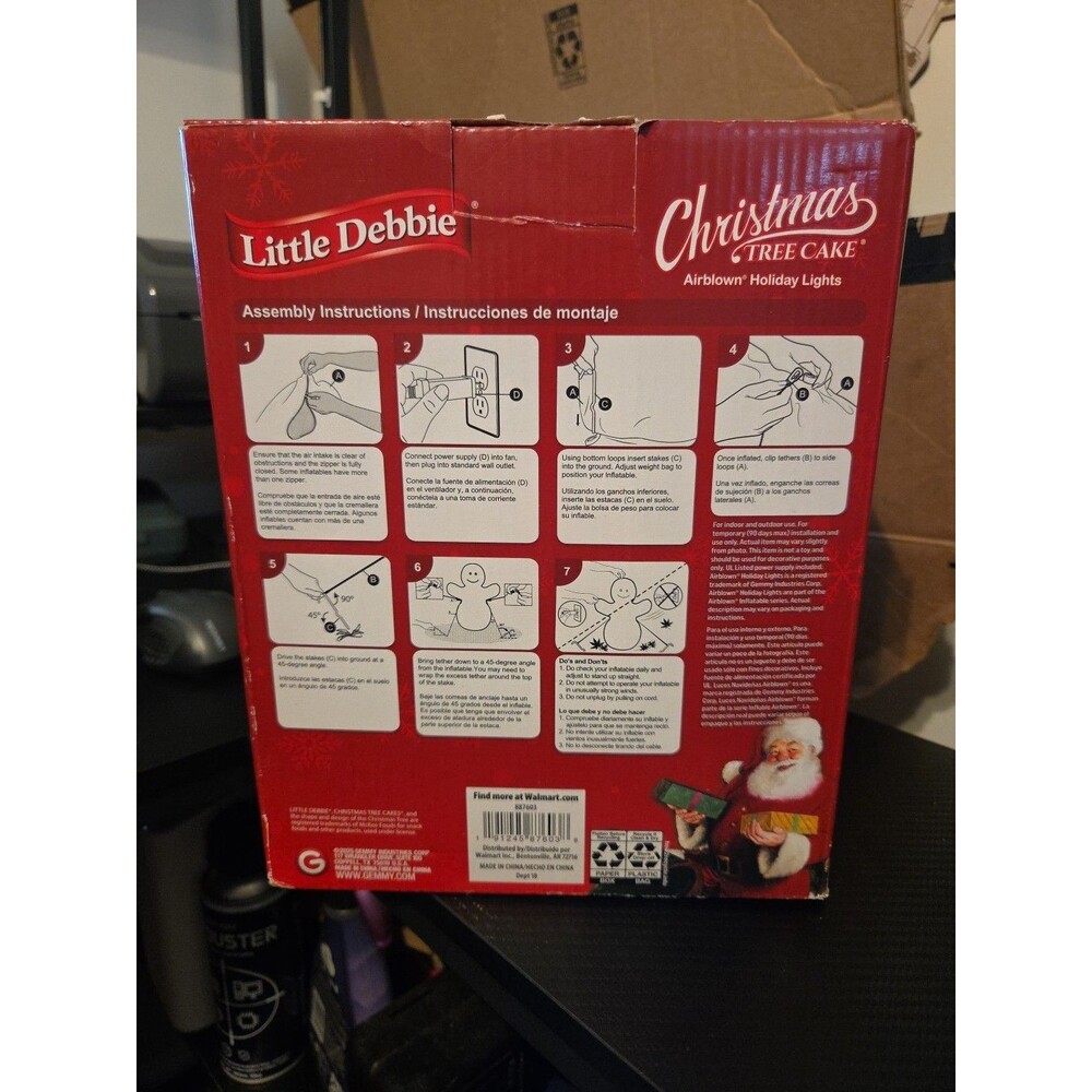 Little Debbie Christmas Tree Cake Inflatable Airblown Holiday Lights 4.5 ft - Picture 2 of 2